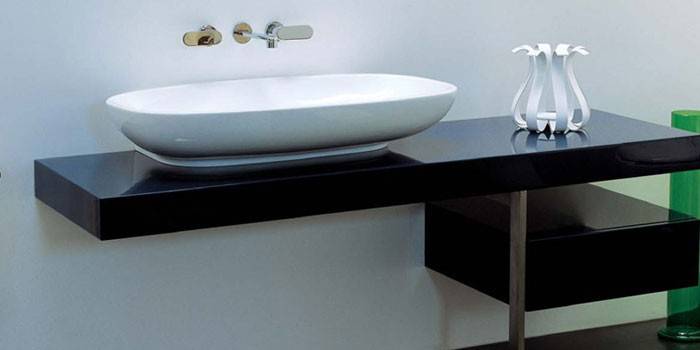 Стільниця для ванної кімнати під раковину - огляд кращих моделей з описом характеристик і цінами