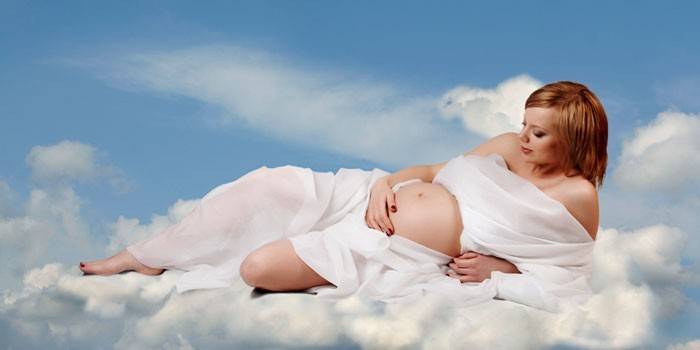 До чого сниться вагітність своя по соннику