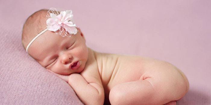 Мармурова шкіра - причини появи малюнка у немовляти і лікування