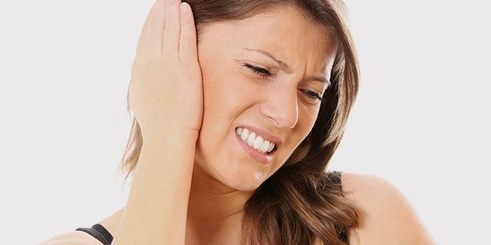 Неврит слухового нерва: симптоми і лікування народними засобами