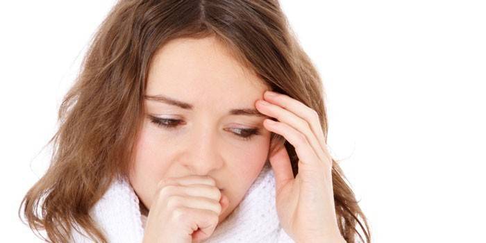 Сухий кашель у дорослого - лікування препаратами і народними засобами
