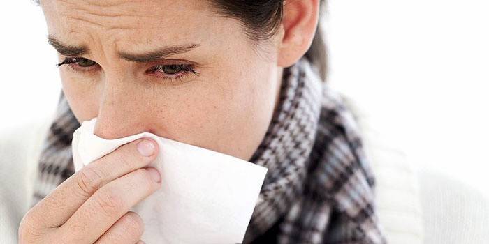 Чим лікувати застуду при перших симптомах і ознаки