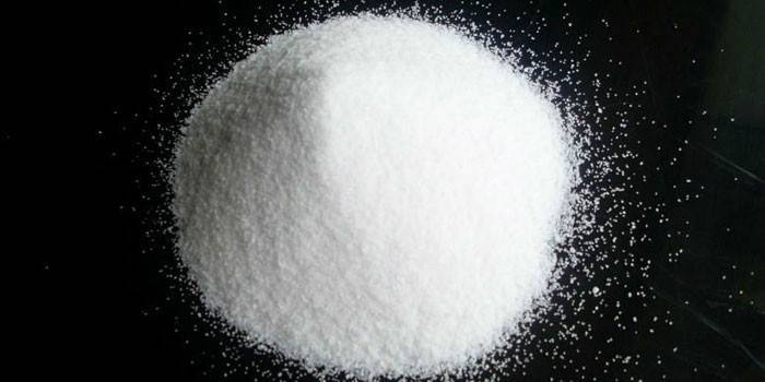 Карбонат амонію - хімічні властивості, використання в кулінарії, користь і шкода