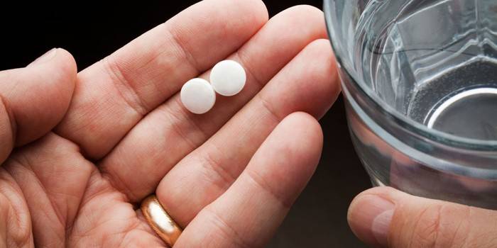 Знеболюючі таблетки при геморої: протизапальні препарати