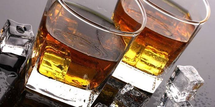 Скільки алкоголь тримається в крові - таблиця виведення алкоголю з організму