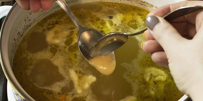 Суп з галушками з манки і борошна, докладні рецепти з фото і відео