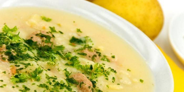 Суп-пюре з цвітної капусти: як приготувати дієтичне блюдо