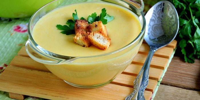 Суп з кабачків - смачні рецепти приготування першої страви з овочами, вершками або сиром з фото
