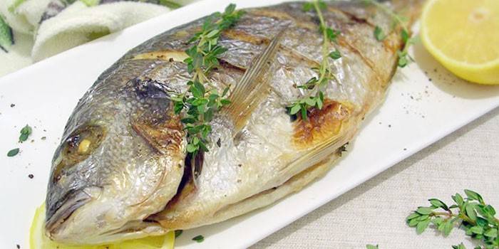 Як запекти форель в духовці у фользі - як правильно обробляти та готувати рибу