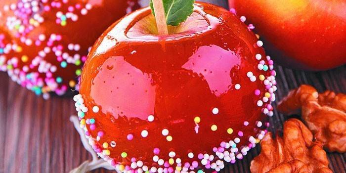 Яблука в карамелі - як приготувати в домашніх умовах за рецептами з фото