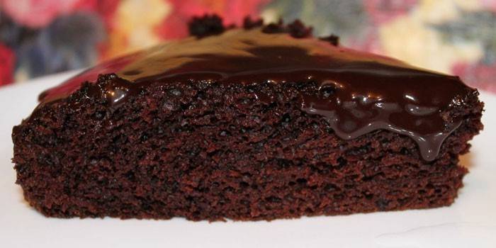 Шоколадний пиріг - як приготувати в домашніх умовах за рецептами з фото в духовці і мультиварці
