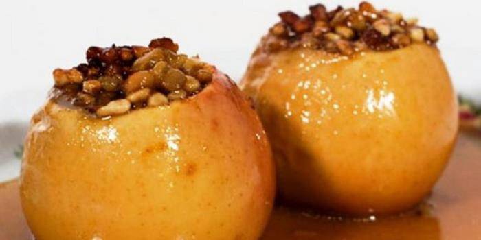 Як запекти яблука в мікрохвильовці - прості рецепти приготування корисного десерту
