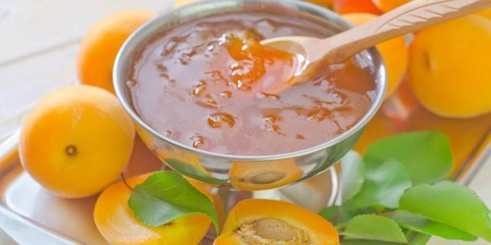 Варення з абрикосів - як приготувати за рецептами покроково в домашніх умовах