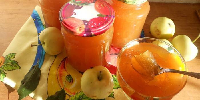 Варення з яблук з апельсинами: приготування смачної заготовки