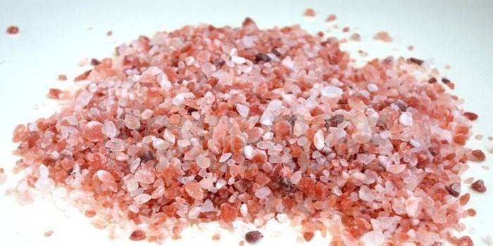 Гімалайська сіль - користь і шкода, цілющі властивості світильників, плитки і харчового продукту