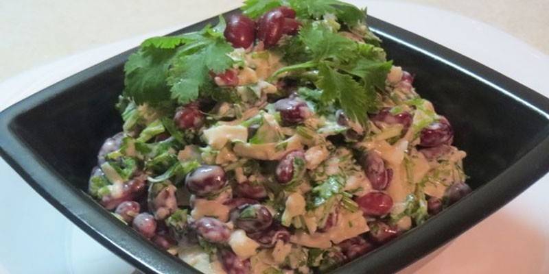 Салат з курячої печінки з солоним огірком: готування