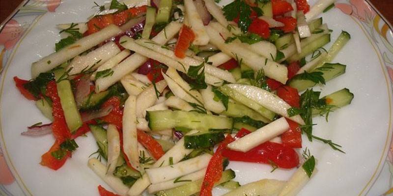 Салат з стебла селери для схуднення: готування