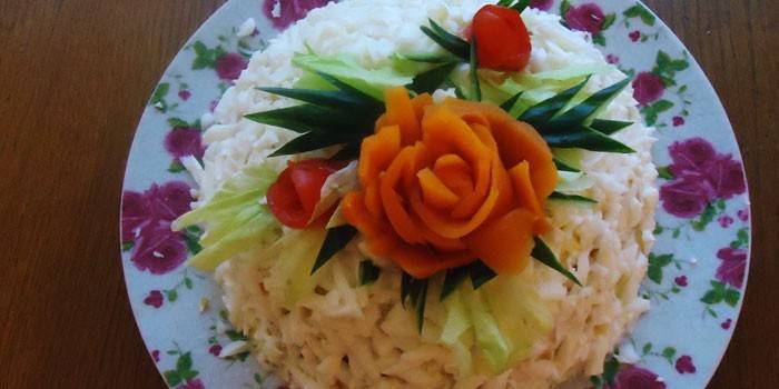 Салат Наречена з копченою куркою - покрокові рецепти приготування листкового страви з фото