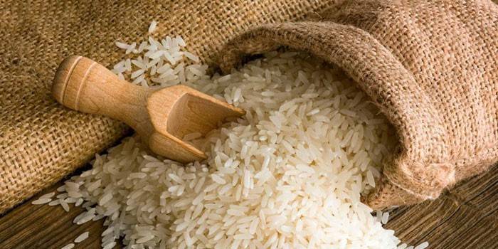 Рисова дієта для схуднення і очищення організму - меню на тиждень або місяць з рецептами страв