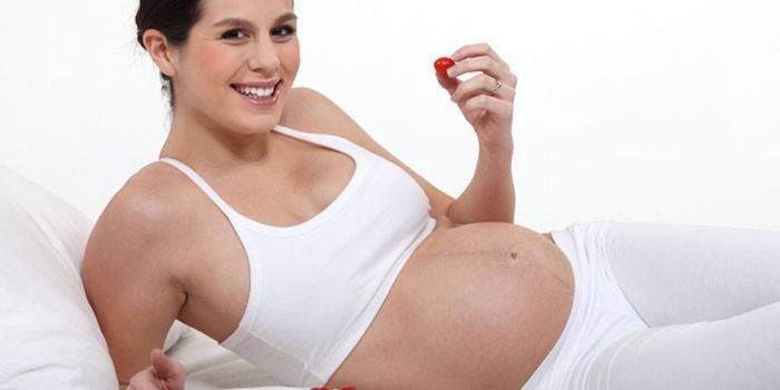 Як схуднути під час вагітності: дієти і вправи для зниження ваги